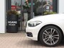 BMW 1-Serie 116i Corporate Lease High Executive | Stoelverwarming | Parkeersensoren voor & achter | Lederen bekleding | DAB Ontvanger | Climate controle |