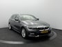 BMW 3-Serie Touring 330e Luxury Line | Laserlicht | Leren Sportstoelen | Carplay&Android | DAB | Sfeerverlichting