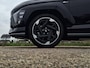 Hyundai Kona Electric N Line Business 64.8 kWh | Uit voorraad leverbaar! | Adaptieve Cruise Control | Parkeersensoren voor en achter | Dodehoekdetectie | Navigatie | Stoel / Stuurverwarming | Keyless entry en start| Uit Voorraad Leverbaar |