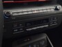 Hyundai Kona Electric N Line Business 64.8 kWh | Uit voorraad leverbaar! | Adaptieve Cruise Control | Parkeersensoren voor en achter | Dodehoekdetectie | Navigatie | Stoel / Stuurverwarming | Keyless entry en start| Uit Voorraad Leverbaar |