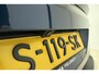 Peugeot 3008 1.6 HYbrid 225 GT Automaat | Navigatie | Trekhaak | Climate Control | Cruise Control Adaptie | Keyless entry en Start | Zwart Dak | Camera