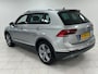 Volkswagen Tiguan 2.0 TSI 4Motion Highline Business R NAVIGATIE | ACHTERUITRIJCAMERA | STOELVERWARMING