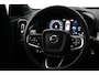 Volvo XC40 T4 Recharge Plus Dark | Harman/Kardon | Elek Stoel | Keyless | Trekhaak | Stoel- & Stuurverwarming | Elek. Kofferklep
