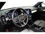 Volvo XC40 T4 Recharge Plus Dark | Harman/Kardon | Elek Stoel | Keyless | Trekhaak | Stoel- & Stuurverwarming | Elek. Kofferklep