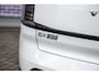 Volvo EX30 Single Motor 51 kWh Plus | Trekhaak | Elektrisch Verstelbare Voorstoelen | Harman Kardon Audio | Stoelverwarming | Achteruitrijcamera | Google Maps Navigatie | Apple Carplay | Android Auto | Elektrische Achterklep