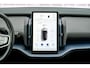 Volvo EX30 Single Motor 51 kWh Plus | Trekhaak | Elektrisch Verstelbare Voorstoelen | Harman Kardon Audio | Stoelverwarming | Achteruitrijcamera | Google Maps Navigatie | Apple Carplay | Android Auto | Elektrische Achterklep