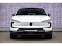 Volvo EX30 Single Motor 51 kWh Plus | Trekhaak | Elektrisch Verstelbare Voorstoelen | Harman Kardon Audio | Stoelverwarming | Achteruitrijcamera | Google Maps Navigatie | Apple Carplay | Android Auto | Elektrische Achterklep
