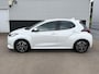 Toyota Yaris 1.5 Hybrid First Edition Nieuw geleverd en dealeronderhouden, Trekhaak, Navigatie, LED, Smart Key, Smart Key