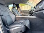 Volvo XC60 2.0 B4 Business Pro SPORTLEER E-TREKHAAK STOELSTUUR VERWARMING E-STOELEN NAVI ECC P-CAMERA 1E EIG