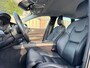 Volvo XC60 2.0 B4 Business Pro SPORTLEER E-TREKHAAK STOELSTUUR VERWARMING E-STOELEN NAVI ECC P-CAMERA 1E EIG
