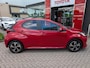 Toyota Yaris 1.5 Hybrid 115 Dynamic STOEL- & STUURVERWARMING PARKEERSENSOREN V+A DODEHOEKDETECTIE