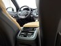 Volvo XC90 T8 390PK Automaat Recharge AWD Inscription | Nubuck Hemel | Head-up | Trekhaak | 360 Camera | Stoelverwarming/verkoeling | Memory | H & K |