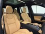 Volvo XC90 T8 390PK Automaat Recharge AWD Inscription | Nubuck Hemel | Head-up | Trekhaak | 360 Camera | Stoelverwarming/verkoeling | Memory | H & K |