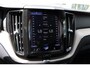 Volvo XC60 B5 Inscription | Panoramadak | Head-up display | Verwarmbare voorstoelen en stuurwiel | Rondom zichtcamera | Elekrische voorstoelen | Apple carplay/Android auto |