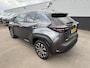 Toyota Yaris Cross 1.5 Hybrid First Edition Stoelverwarming, Parkeersensoren voor + achter, LED, Privacy glass, LMV, Dealeronderhouden, All-season banden