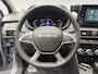 Dacia Jogger 1.6 Hybrid 140 Extreme 7p. ZUINIG | RUIM | Stoelverwarming | Climate control | Carplay |