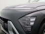 Hyundai Kona 1.6 GDI HEV Premium | Lederen bekleding | Stoelverkoeling | Stoelverwarming | Stuurverwarming | Adaptieve Cruise Control | 360 Camera | Keyless | DAB |