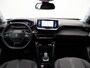 Peugeot e-2008 EV Allure Pack 50 kWh | Navi | Cruise | Clima | 17 inch LMV | Carplay | Parkeersensoren |