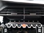 Peugeot e-2008 EV Allure Pack 50 kWh | Navi | Cruise | Clima | 17 inch LMV | Carplay | Parkeersensoren |