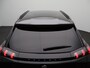 Peugeot e-2008 EV Allure Pack 50 kWh | Navi | Cruise | Clima | 17 inch LMV | Carplay | Parkeersensoren |