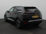 Peugeot e-2008 EV Allure Pack 50 kWh | Navi | Cruise | Clima | 17 inch LMV | Carplay | Parkeersensoren |