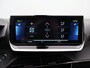 Peugeot e-2008 EV Allure Pack 50 kWh | Navi | Cruise | Clima | 17 inch LMV | Carplay | Parkeersensoren |