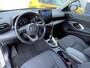 Toyota Yaris Cross 1.5 Hybrid 115 Active | Stoel- , stuur- en voorruitverwarming | 10.000 Km