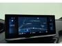 Peugeot 5008 1.2 Hybrid 136 GT | Focal Audio | Elektrische Achterklep | Camera voor + Achter | Navigatie | Climate & Cruise Control | Stoelverarming |