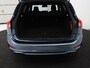 Ford Focus 1.5 EcoBoost ST Line | Trekhaak | Stoel & Stuurverwarming | Keyless | Carplay | Climate control | Parkeerhulp | Full LED | Cruise control | Navigatie | Bluetooth | Getint glas
