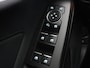 Ford Focus 1.5 EcoBoost ST Line | Trekhaak | Stoel & Stuurverwarming | Keyless | Carplay | Climate control | Parkeerhulp | Full LED | Cruise control | Navigatie | Bluetooth | Getint glas