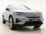 Volvo EX40 Extended Range Plus / Nubuck / 360 camera / Harman&Kardon / Stoel + Stuurw. Verwarming / BLIS / ACC / El. Trekhaak /