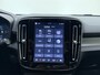 Volvo EX40 Extended Range Plus / Nubuck / 360 camera / Harman&Kardon / Stoel + Stuurw. Verwarming / BLIS / ACC / El. Trekhaak /
