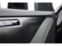 Volvo XC90 T8 Recharge Plus Dark | SOH 97,3% | Long Range | Pilot Assist | Memory seats | 4x Stoelverw. | H&K Audio | Leder | Nav + CarPlay | Keyless | 21''