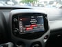 Toyota Aygo 1.0 VVT-i X-PLAY | CAMERA | CARPLAY | NAVIGATIE | ALL-SEASON | APK 03-2027!!