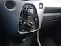 Toyota Aygo 1.0 VVT-i X-PLAY | CAMERA | CARPLAY | NAVIGATIE | ALL-SEASON | APK 03-2027!!
