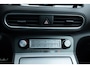 Hyundai Kona Electric EV Premium 64 kWh | Trekhaak | Stoelventilatie/verwarming