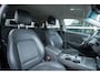 Hyundai Kona Electric EV Premium 64 kWh | Trekhaak | Stoelventilatie/verwarming