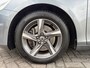 Volvo V40 Volvo 2.0 D2 R-Design Automaat | Uniek lage km-stand | Navi | Climate | LED