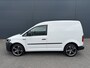 Volkswagen Caddy 2.0 TDI L1H1 Business (Trekhaak - Lichtmetalen velgen - Airco - Zijschuifdeur - Houten vloer - Lat om Lat - Ramen in achterdeur - Cruise Controle)