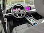 Volkswagen Golf 1.0 eTSI Life / Virtual cockpit / Led / Navigatie / Adaptive Cruise