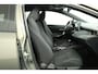 Toyota Corolla Touring Sports 2.0 Hybrid First Edition | Adaptive Cruise Control | Navigatie | Apple Carplay | Android Auto | Stoelverwarming | Open dak |