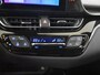 Toyota C-HR / C-HR+ 1.8 Hybrid Bi Tone | lage km-stand | PDC | Navigatie | BLIS |