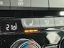Volkswagen T-Roc 1.5 TSI 150PK Sport + LED|Sfeerverl.|Adaptive cruise|Climate|Stoelverw.|Navi|Apple|Android|Camera|Dodehoek|PDC