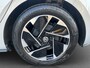 Volkswagen ID.3 Pro Edition 58 kWh 204pk | Camera | 18'' velgen | Climate controle | Adaptive cruise controle | Keyless entry | Navigatie | Parkeersensoren | Stoelverwarming | Carplay