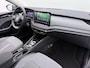 Skoda Octavia First Edition 1.5 TSI m-HEV 85 kW / 115 PK Hatchba Automaat - Navigatie - Clima - 17 Inch - Camera