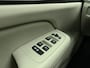 Volvo V60 B4 198PK Automaat Plus Dark / Standkachel / Stoel/- stuurverwarming / Keyles entry / Trekhaak / Camera /