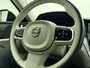 Volvo V60 B4 198PK Automaat Plus Dark / Standkachel / Stoel/- stuurverwarming / Keyles entry / Trekhaak / Camera /