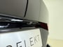 Volvo V60 B4 198PK Automaat Plus Dark / Standkachel / Stoel/- stuurverwarming / Keyles entry / Trekhaak / Camera /