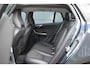 Volvo V60 T3 Momentum | AUTOMAAT | 1ste Eigenaar | Fullmap Navigatie | High Performance Audio | Trekhaak | Parkeersensoren | Regensensor | LED Dag-rijverlichting | Volledig onderhouden | 17 inch Lichtmetalen Velgen |