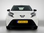 Toyota Aygo X 1.0 VVT-i MT Play | BTW voertuig | fietsendragerbeugel | Dealer onderhouden | Cruise Control Apdaptive | Apple CarPlay/Android | achteruitrijcamera |